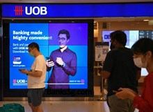 Analysts keep faith with UOB's organic wealth management play